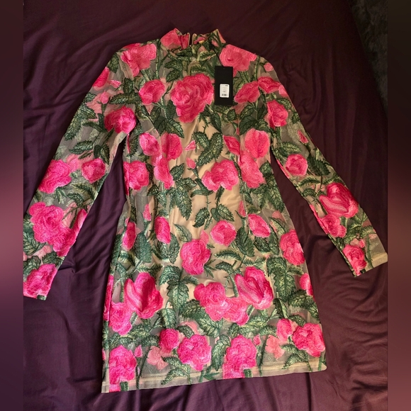 Dress - Picture 1 of 1